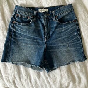 Madewell high rise demin shorts size 25